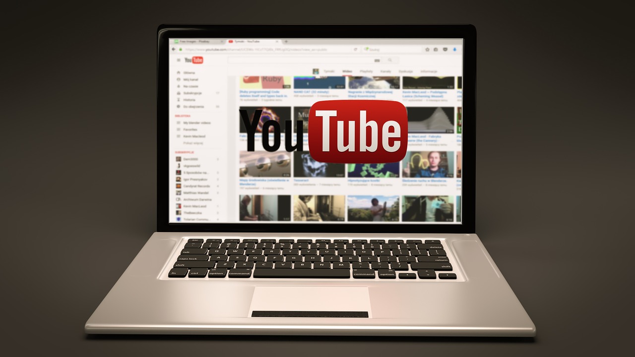 Proč lidé tak často hledají YouTube downloader mp4 souborů?